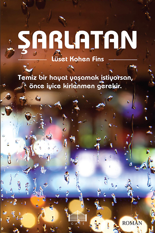 Sarlatan Kitap Kapağı
